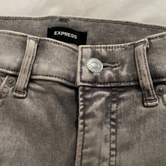 Express Skinny Stretch Jeans - Picture 9 of 9